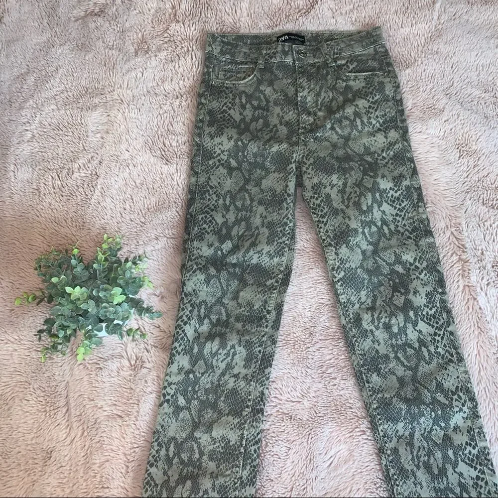 Zara Snake Print Tan & Brown High-Rise Skinny Jeans Size: 4